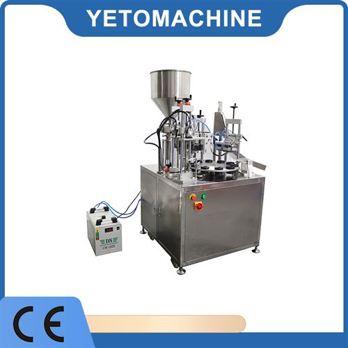 Stroj za punjenje i brtvljenje rotacijske plastične cijevi